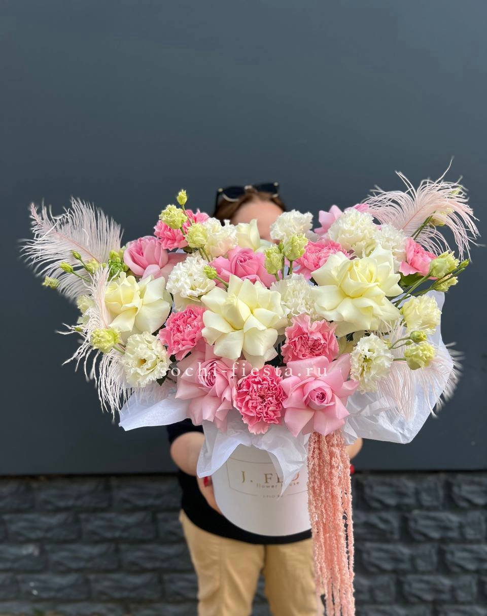 Бокс "Зефир" в Хосте и Кудепсте