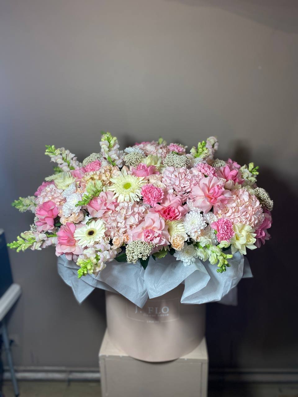  Коробка гигант 3 в Хосте и Кудепсте