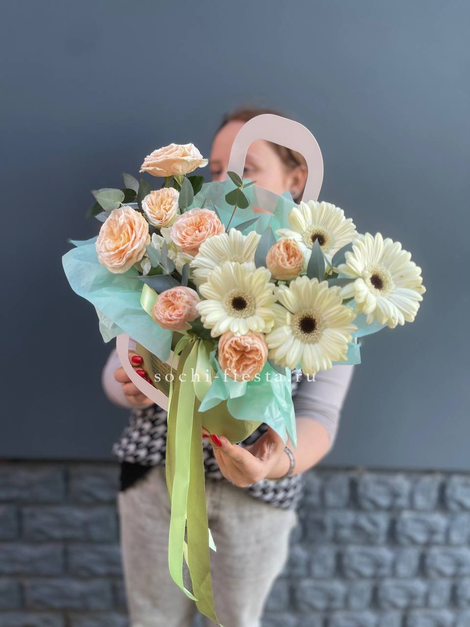  Сумочка "Лунная радуга" в Хосте и Кудепсте