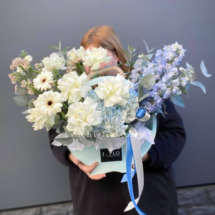 Sky flower box в Хосте и Кудепсте
