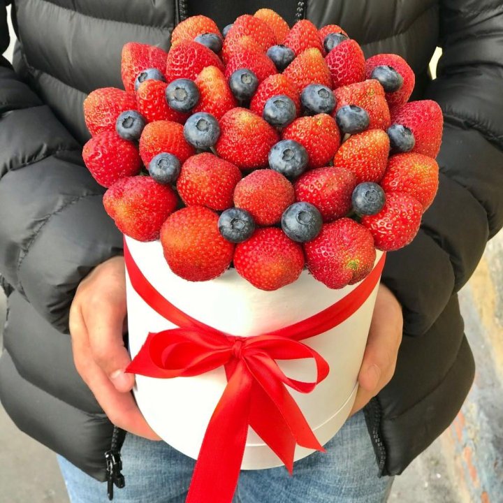 Клубничный бокс №3 в Хосте и Кудепсте