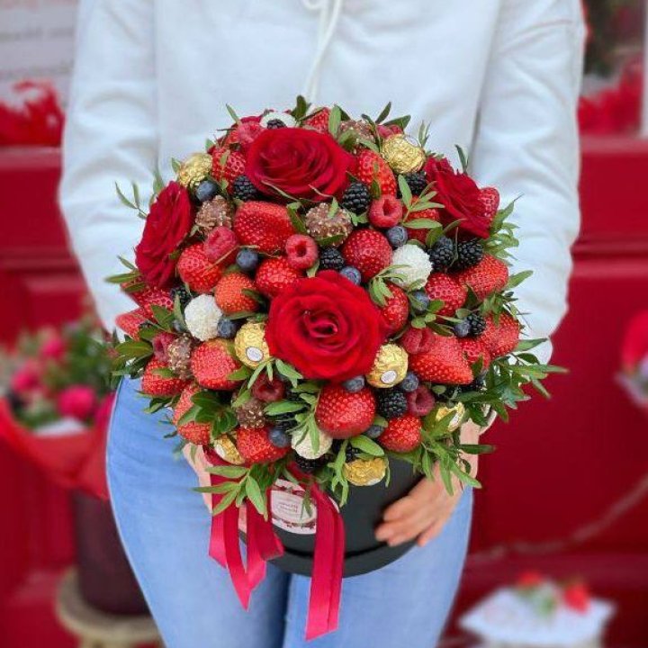 Ягодный бокс "Wonder" в Хосте и Кудепсте