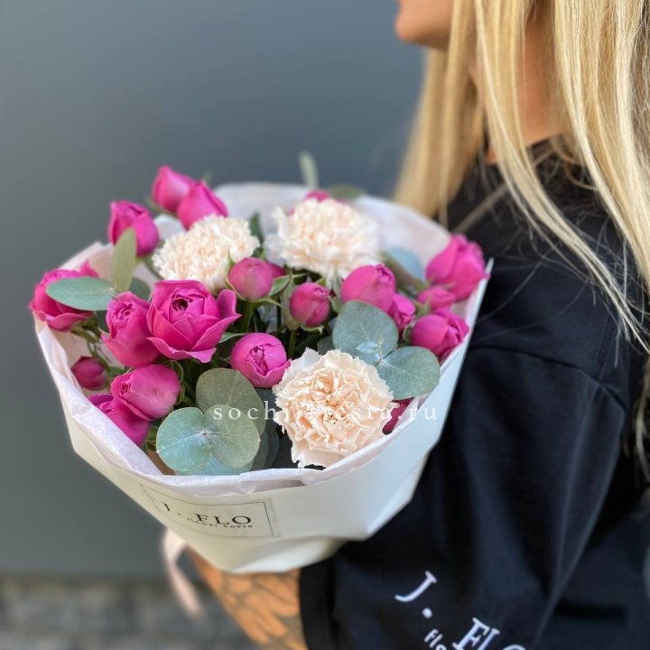 Букет с мисти бабблс №2 в Хосте и Кудепсте