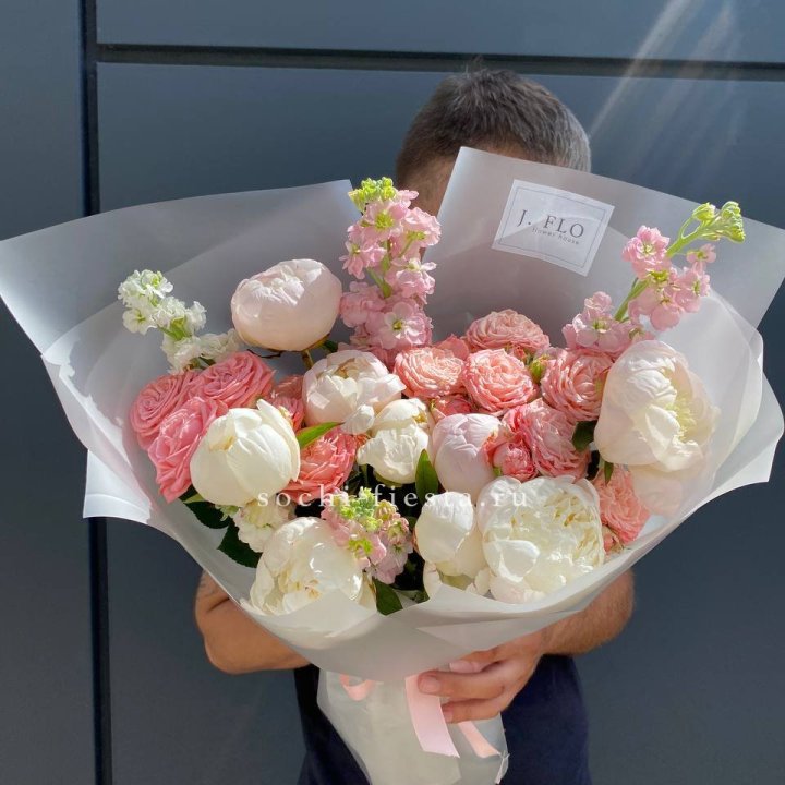 Авторский букет "Летний вечер" в Хосте и Кудепсте