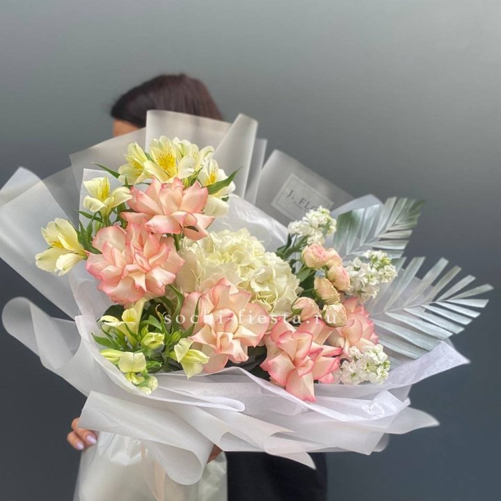 Букет "Airy" в Хосте и Кудепсте