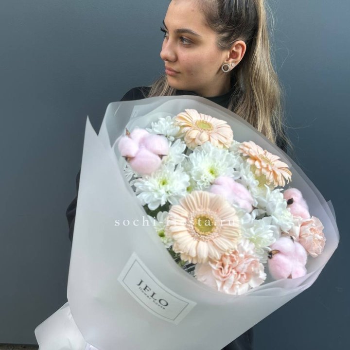 Букет Лузанна в Хосте и Кудепсте