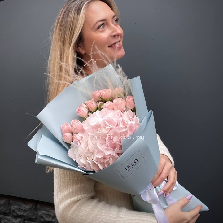 Гортензия  "Жасмин pink" в Хосте и Кудепсте