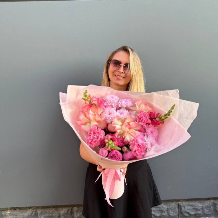  Букет  " Гламур " в Хосте и Кудепсте