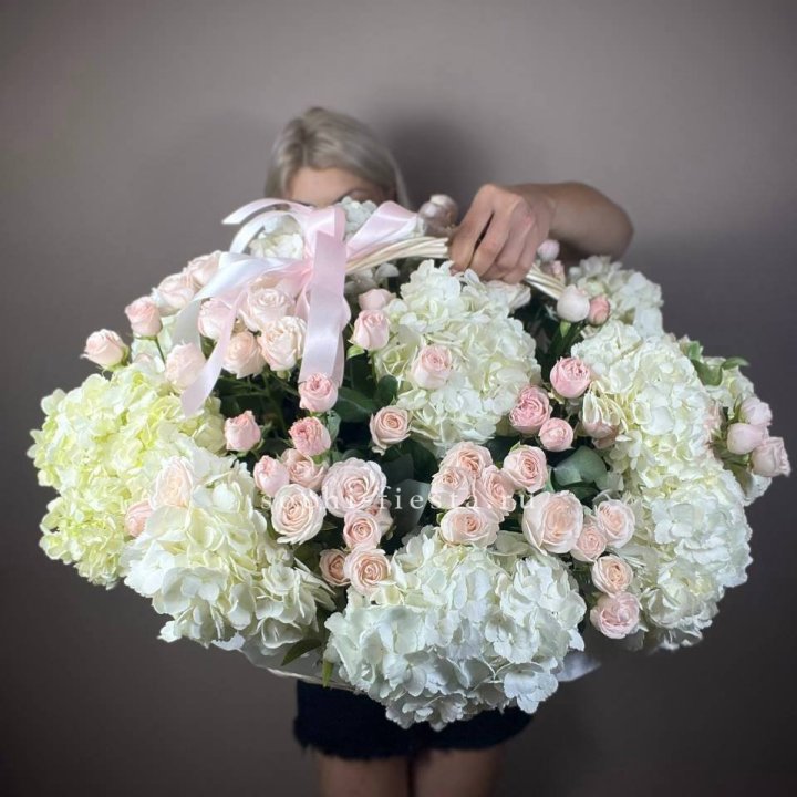 Корзина "Бонбина" в Хосте и Кудепсте