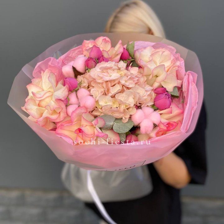  Букет  "Рассвет" в Хосте и Кудепсте