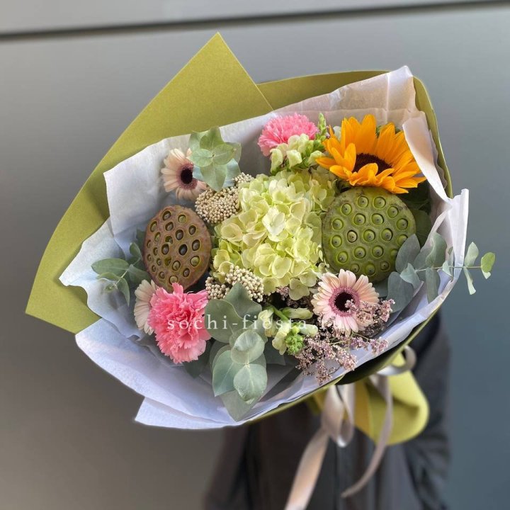  Букет  " Озеро любви" в Хосте и Кудепсте