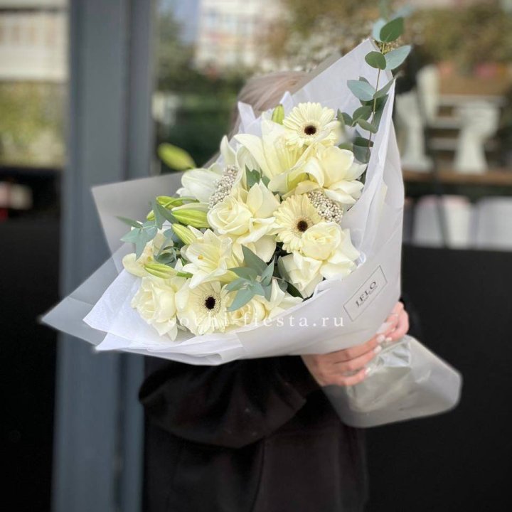  Букет  " Балл" в Хосте и Кудепсте