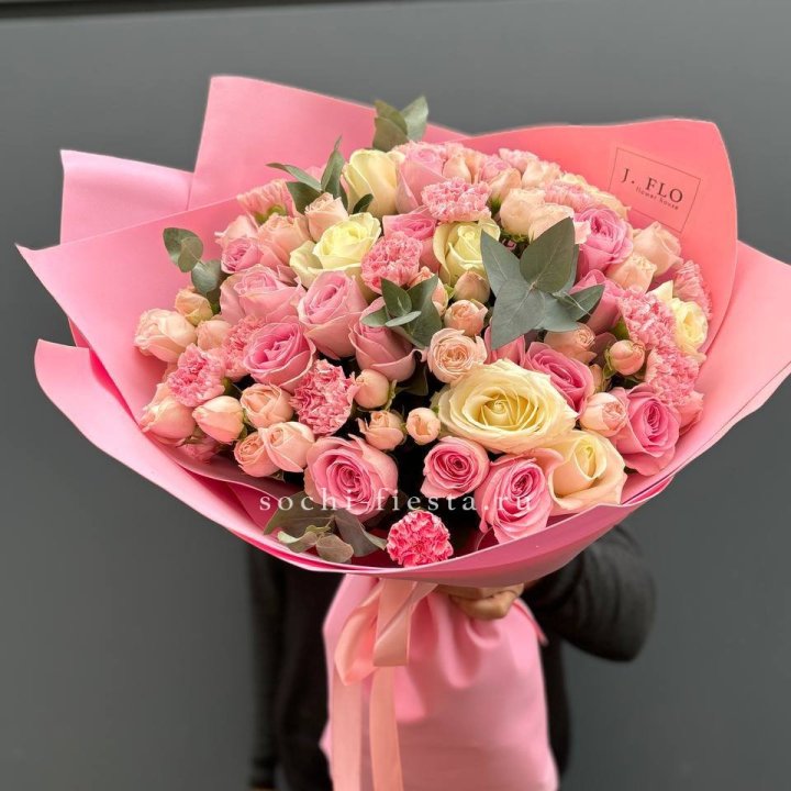 Нежный гигант в Хосте и Кудепсте