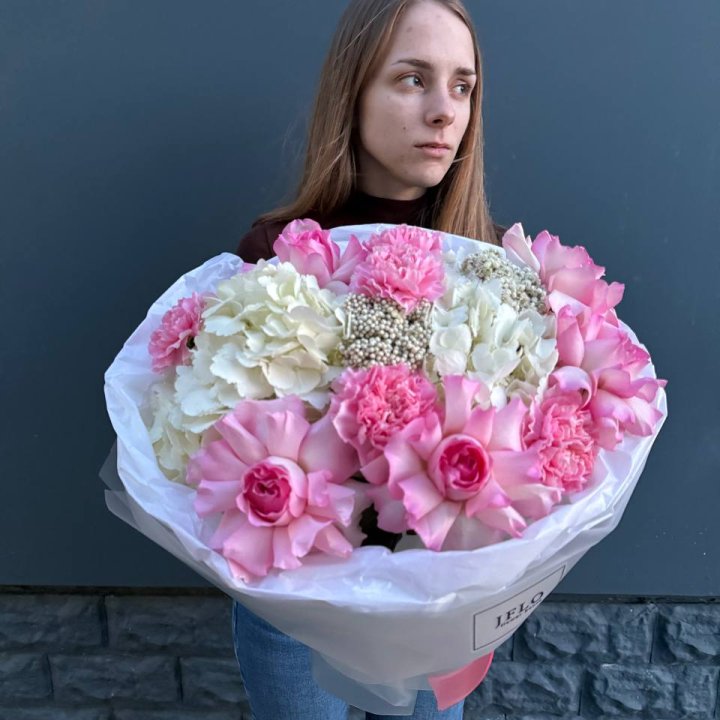 Букет "Нежное сияние" с доставкой в Хосте и Кудепсте