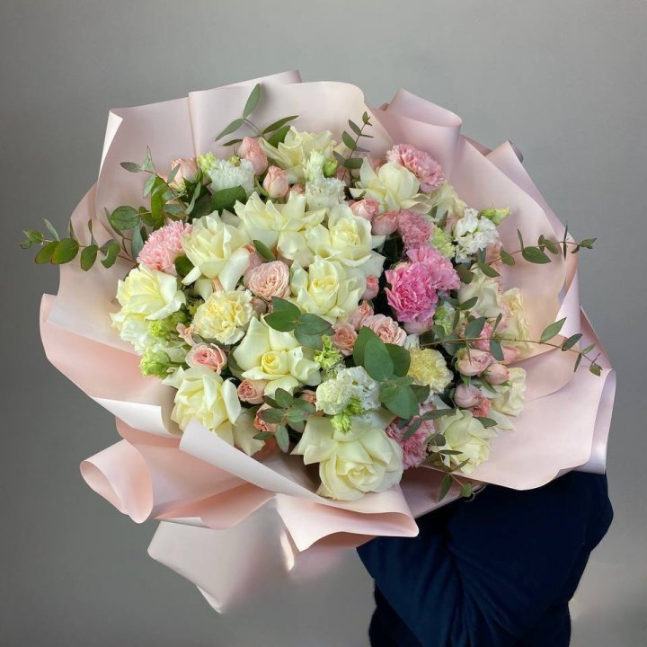 Букет "Джулия" с доставкой в Хосте и Кудепсте