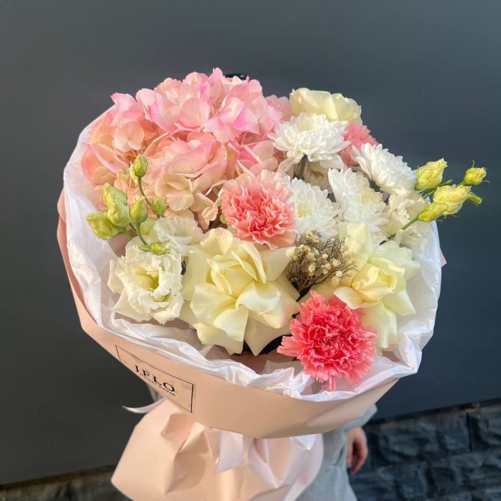 Букет "Милена" с доставкой в Хосте и Кудепсте