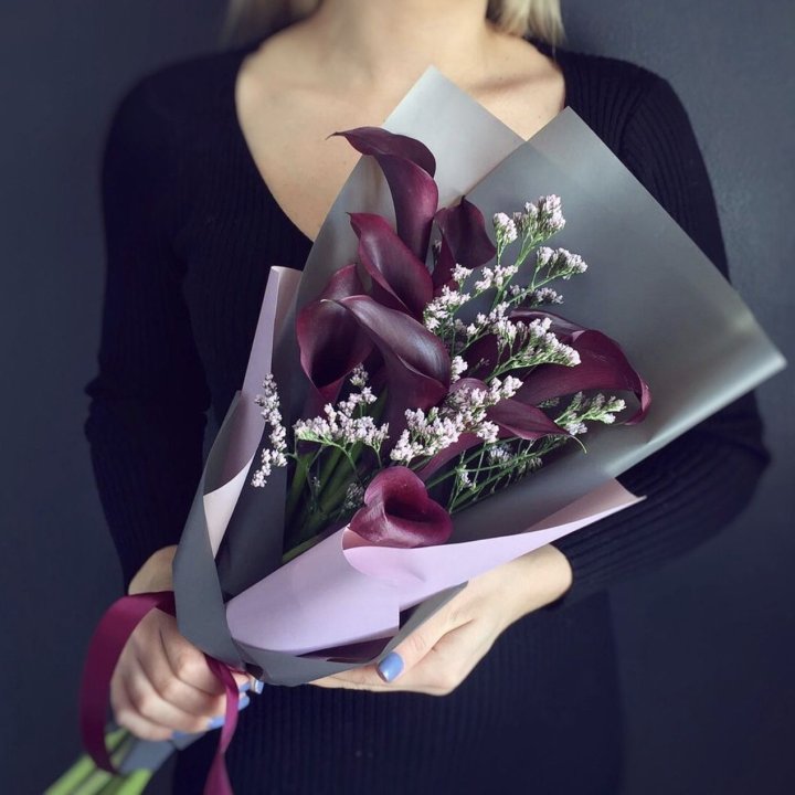 Букет фиолетовых калл в Хосте и Кудепсте