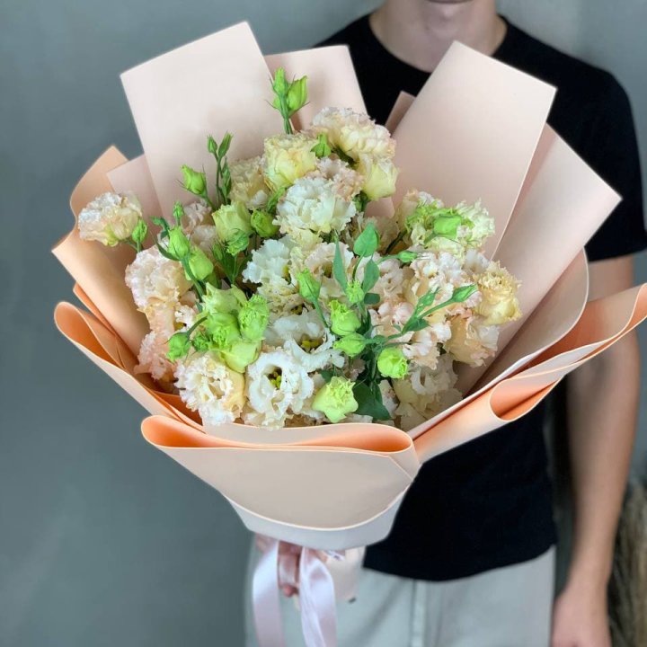 Букет эустом PEACH в Хосте и Кудепсте