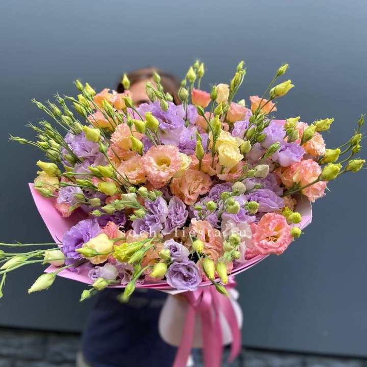 Букет эустом  в Хосте и Кудепсте