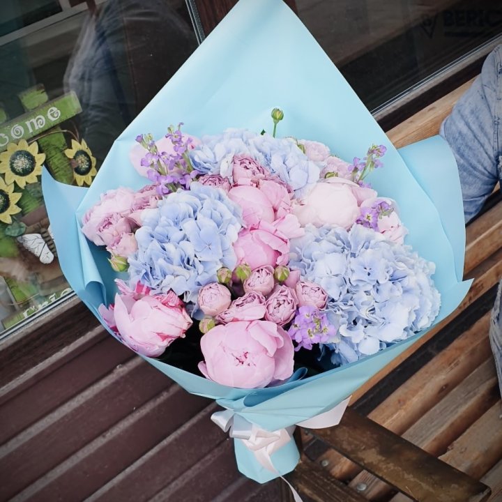 Букет с гортензиями "Blueberry" в Хосте и Кудепсте