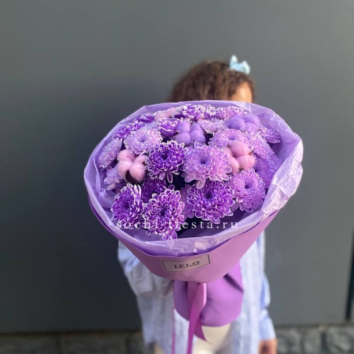 Хризантемы с хлопком в Хосте и Кудепсте