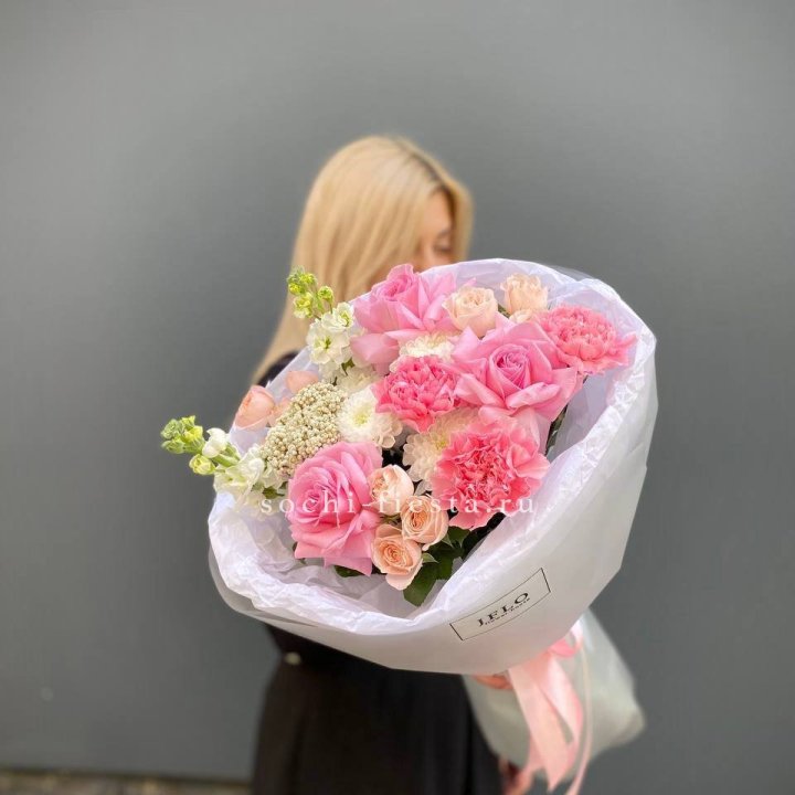 Букет "Нежный поцелуй" в Хосте и Кудепсте