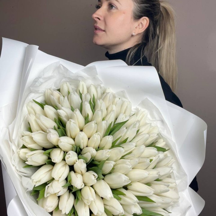 101 белый тюльпан №2 в Хосте и Кудепсте