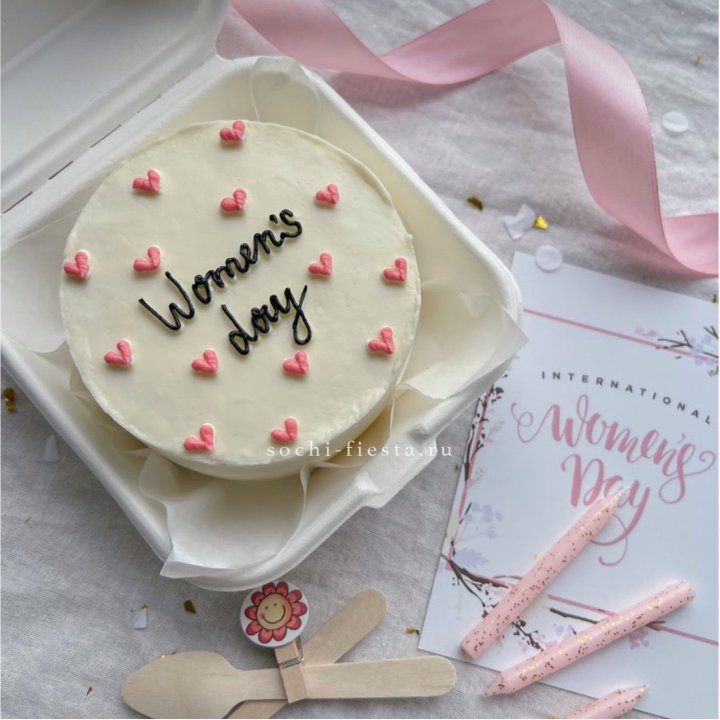 Бенто-торт "Дорогим женщинам"  в Хосте и Кудепсте