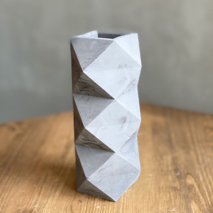 Дизайнерская ваза №1 в Хосте и Кудепсте