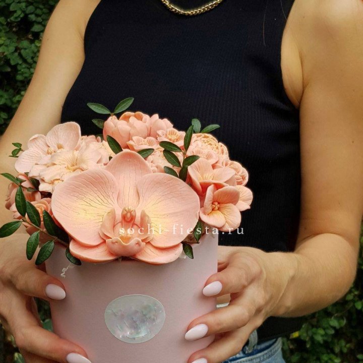 Шоколадный букет Орхидей в Хосте и Кудепсте