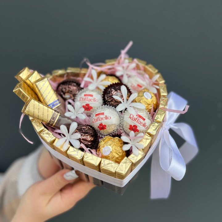 Подарочный набор шоколада в Хосте и Кудепсте