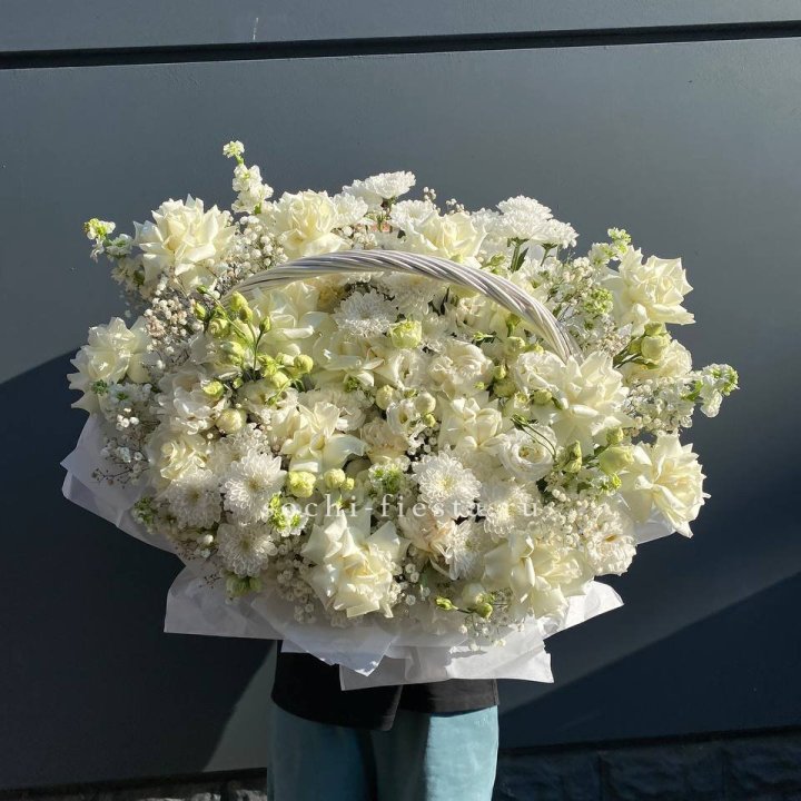 Корзина "Белоснежка" в Хосте и Кудепсте