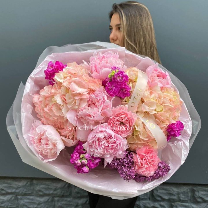  Букет "Flower Symphony" в Хосте и Кудепсте