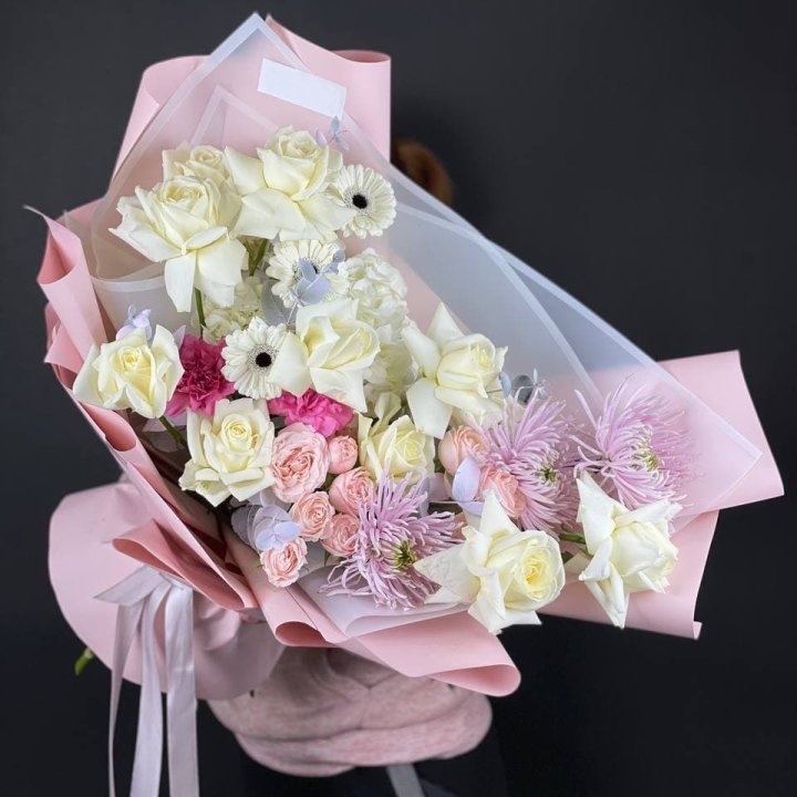 Дизайнерский букет №22 в Хосте и Кудепсте