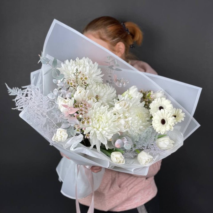 Дизайнерский букет №23 в Хосте и Кудепсте