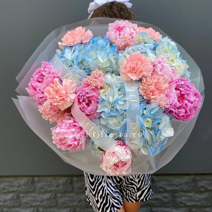  Букет "Infinity" в Хосте и Кудепсте