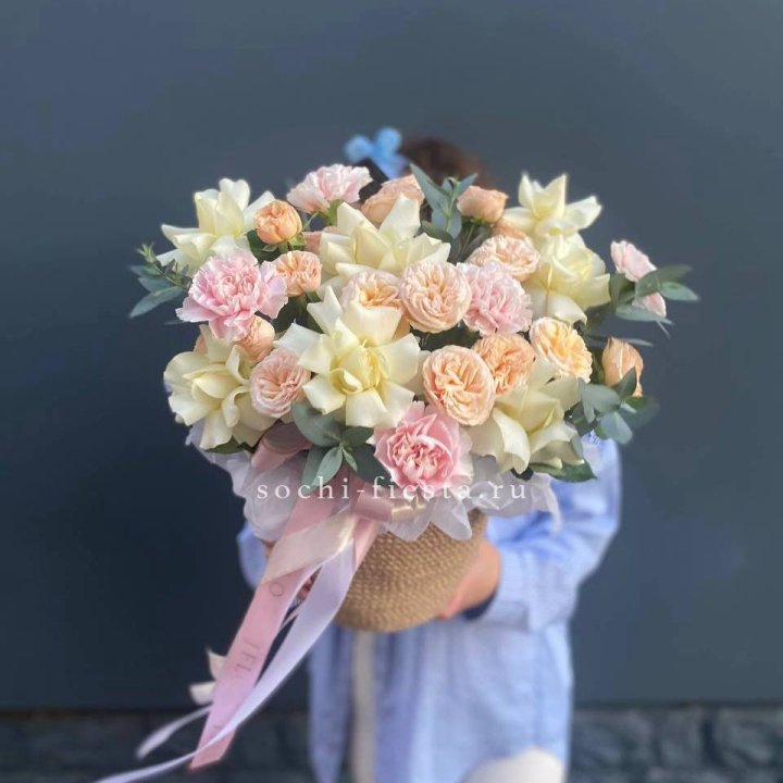 Кашпо "gentle" в Хосте и Кудепсте