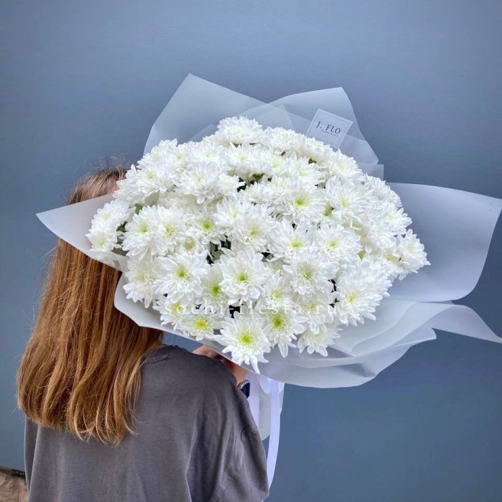 Букет хризантем "Белая снежинка" в Хосте и Кудепсте