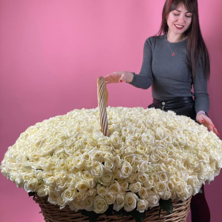 1001 белая роза в Хосте и Кудепсте