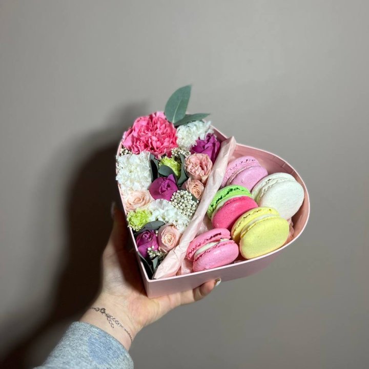 Дуо цветы и макаронсы в Хосте и Кудепсте