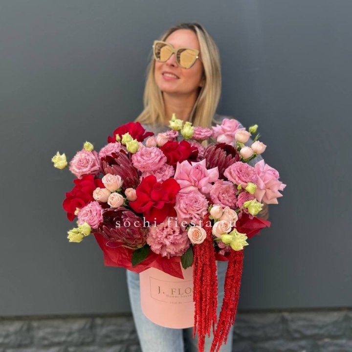 Дизайнерский цилиндр "Kriotel" в Хосте и Кудепсте