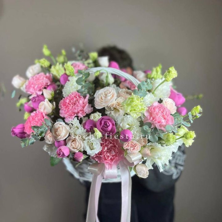 Корзина "Яркая" в Хосте и Кудепсте