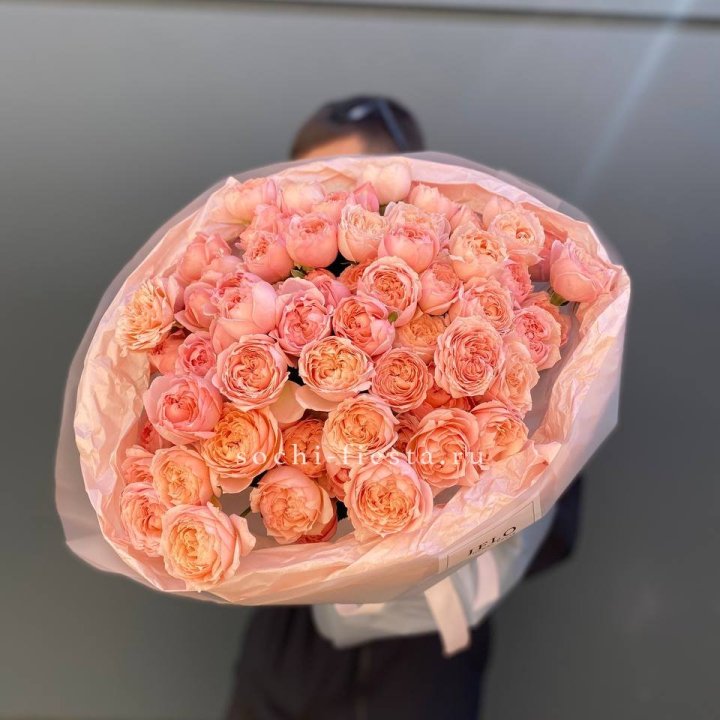 Букет из 21 пионовидной розы Джульетта в Хосте и Кудепсте