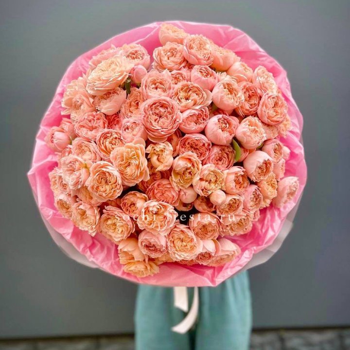 Букет кустовых пионовидных роз Джульетта "Principessa" в Хосте и Кудепсте