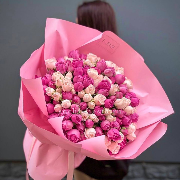 51 кустовая роза Misty Bomb в Хосте и Кудепсте