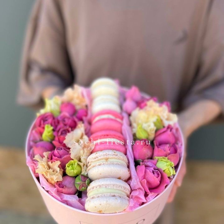 Цветочный бокс "Lana" в Хосте и Кудепсте