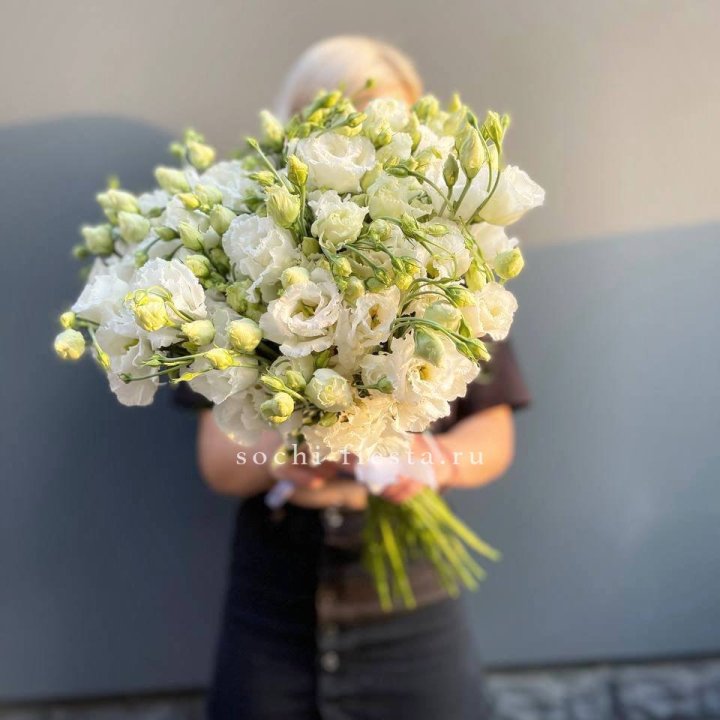 Букет эустом под ленту  в Хосте и Кудепсте