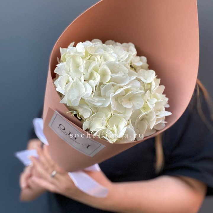 Букет Комплимент в Хосте и Кудепсте