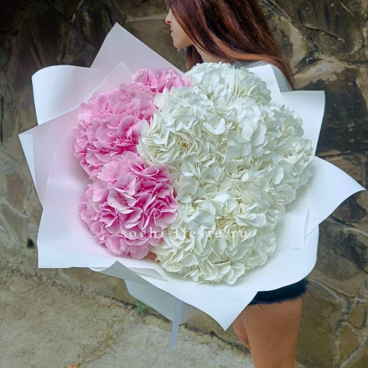 Букет гортензий "Wow" №2 в Хосте и Кудепсте