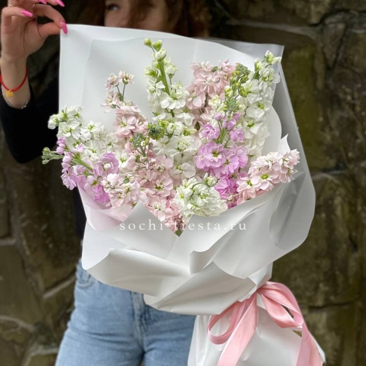 Букет маттиол №1 в Хосте и Кудепсте